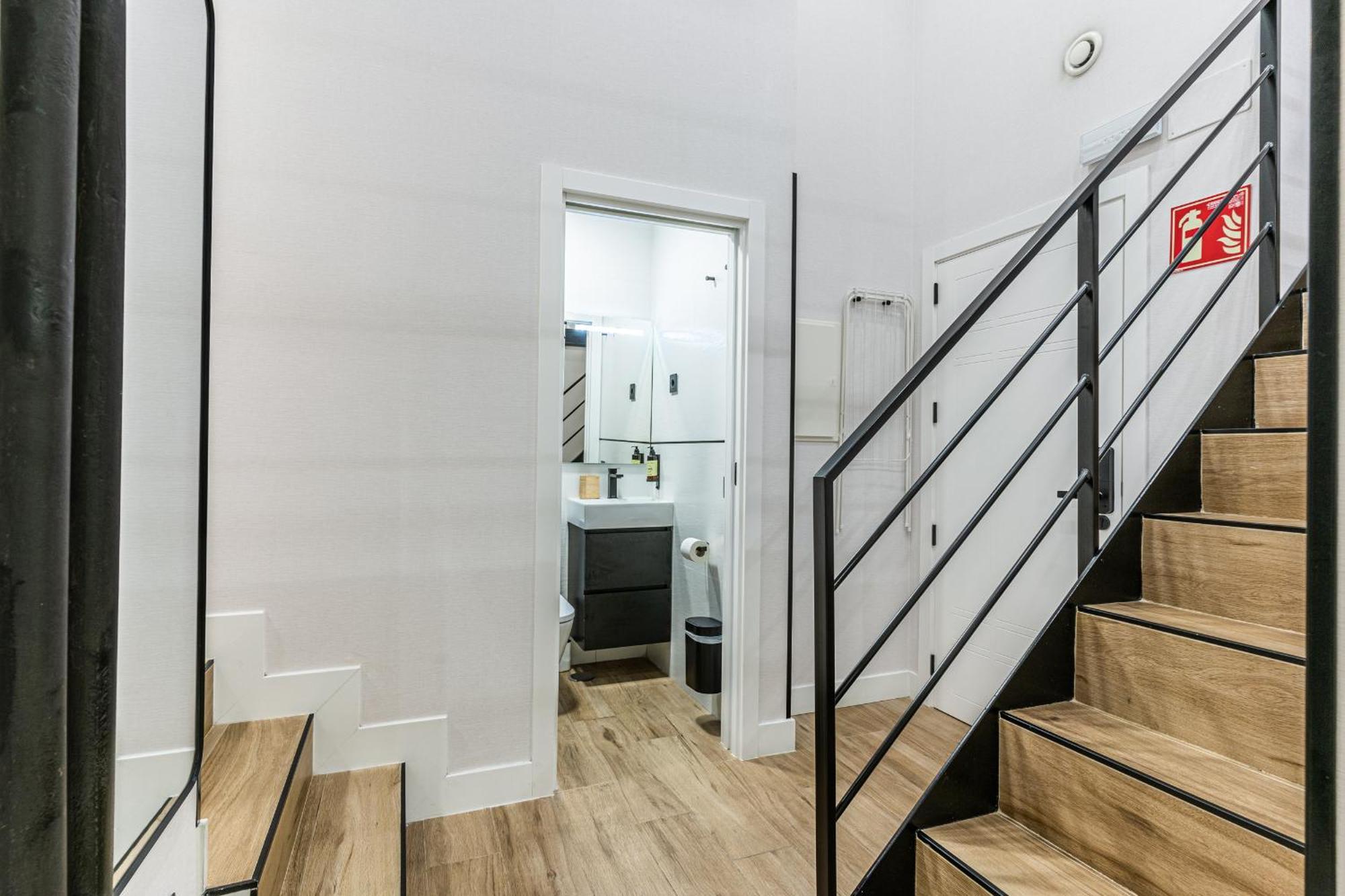 Cc Atocha Apartments Madrid Bagian luar foto