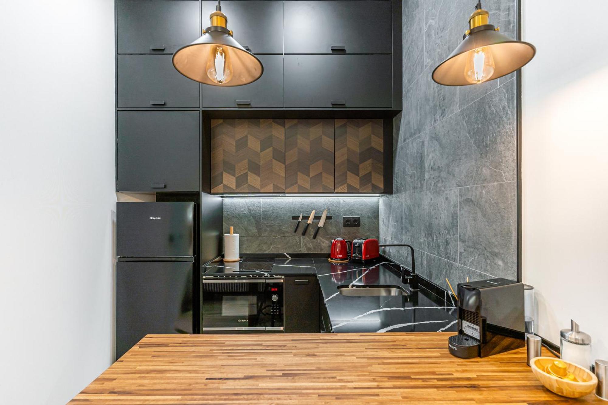 Cc Atocha Apartments Madrid Bagian luar foto
