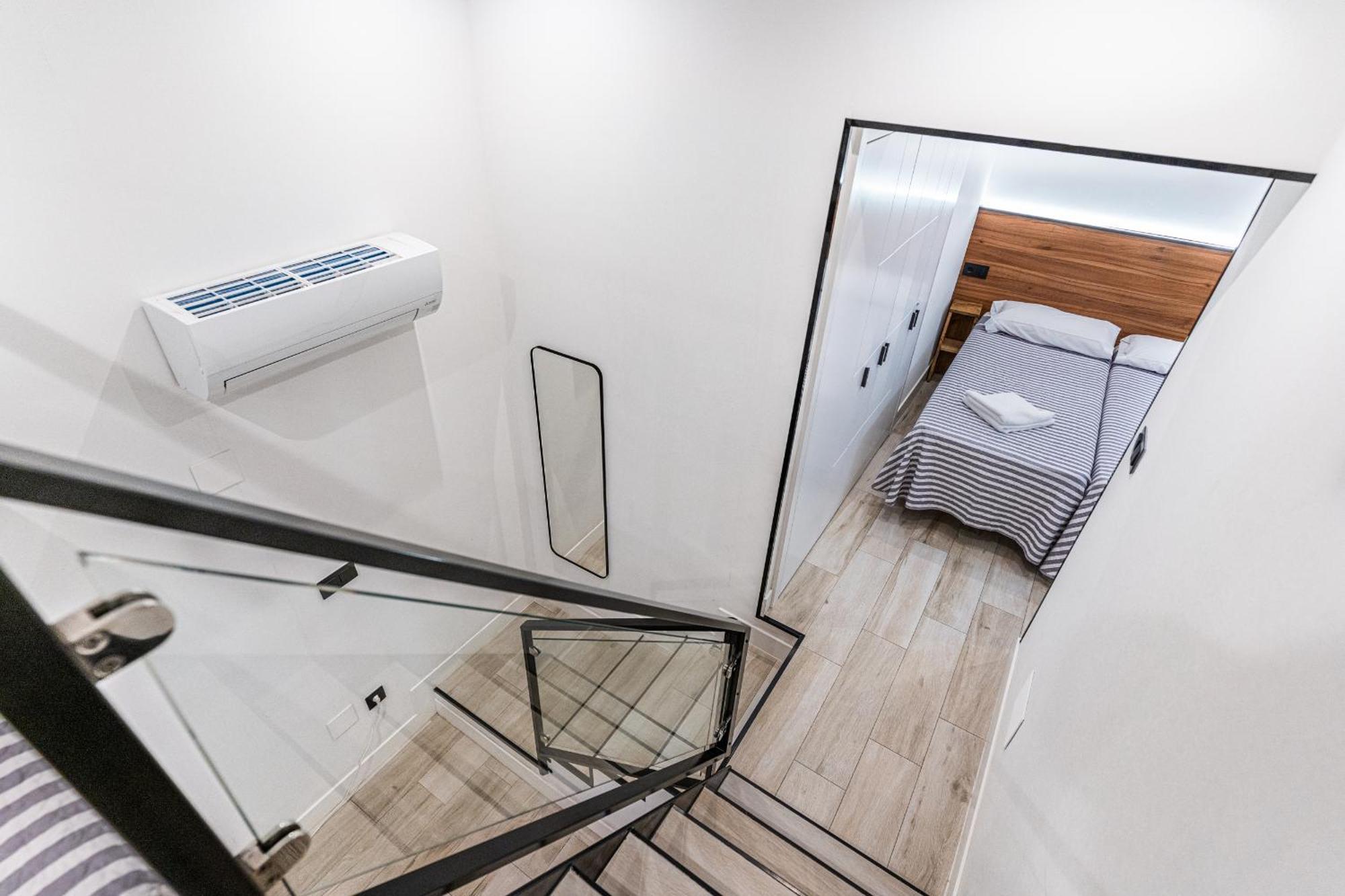 Cc Atocha Apartments Madrid Bagian luar foto
